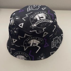 Ontario Reign Hockey 15th Anniversary Bucket Hat black, white and purple.